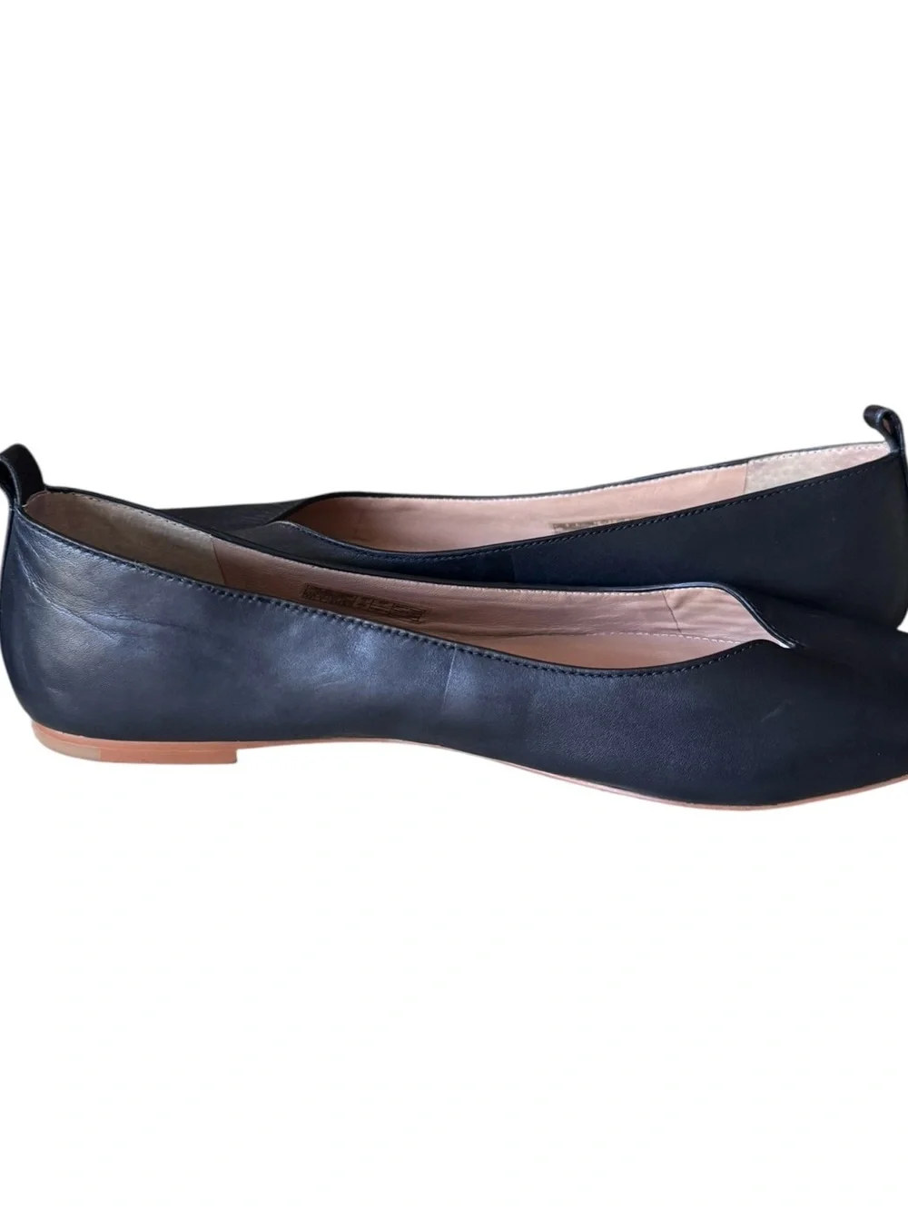 UGG Black Leather V-Neck Ballet Flats Women’s 9.5 EU 40.5